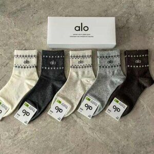 Alo Yoga Socks 5 Pack